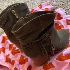 Jessica Simpson booties